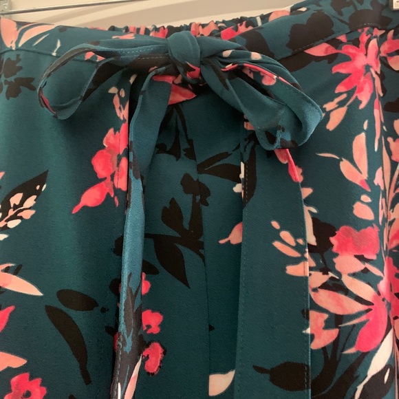 Bar III Floral Print Tie-Waist Pants - Picture 4 of 6